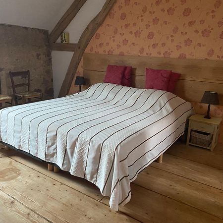 Les Fruits Du Passau Bed & Breakfast Saint-Désiré Bagian luar foto
