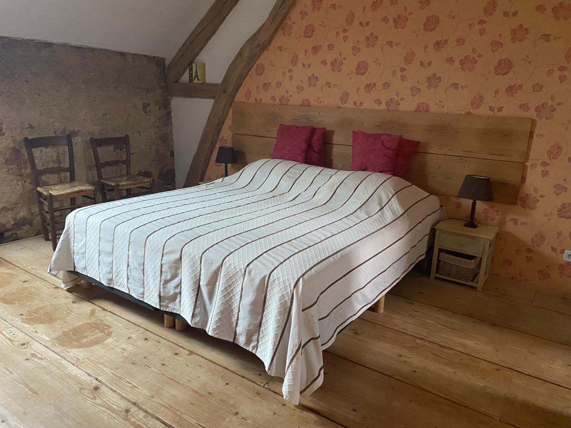 Les Fruits Du Passau Bed & Breakfast Saint-Désiré Bagian luar foto